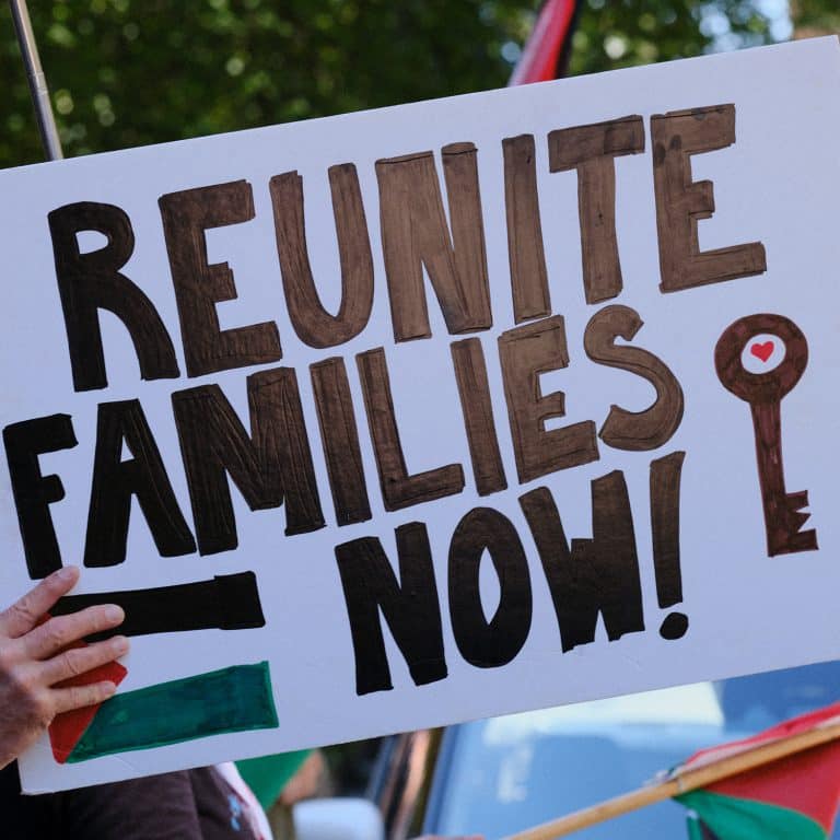 Reunite Families Now